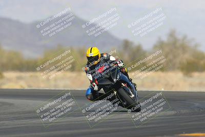 media/Feb-04-2023-SoCal Trackdays (Sat) [[8a776bf2c3]]/Turn 14 (115pm)/